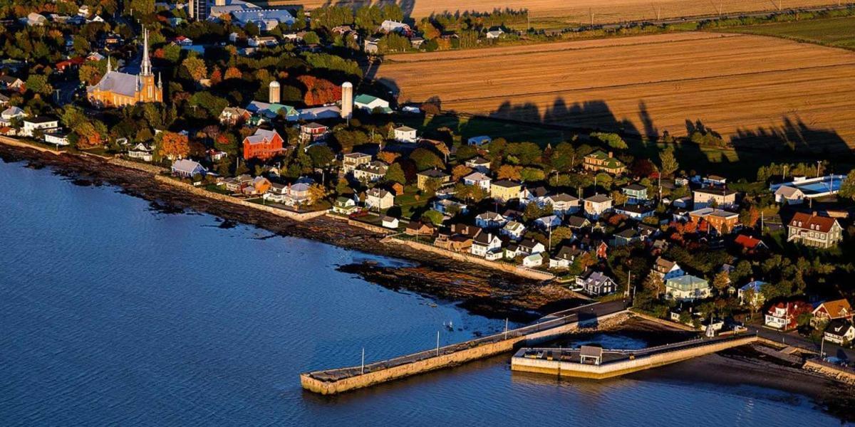 Auberge Akamaraska Kamouraska Exteriör bild